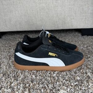 Puma Black and White Sneakers Kids Size 5 New 398886-15